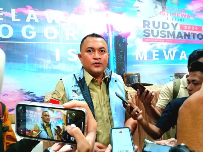 
					Rudy Susmanto Tanggapi Santai Elektabilitas Terbawah: Saya Baru Dapat Mandat Sebagai Cabup Bogor Kemarin