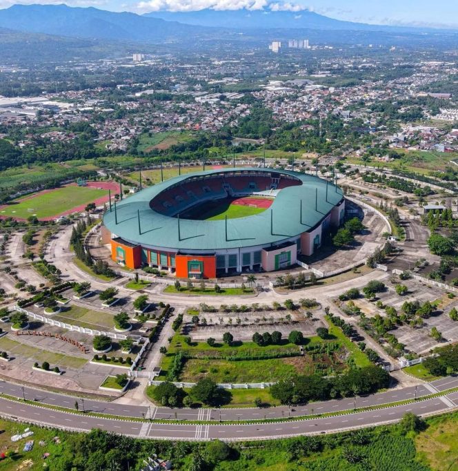 
					Stadion Pakansari Harus Seperti Manahan Solo