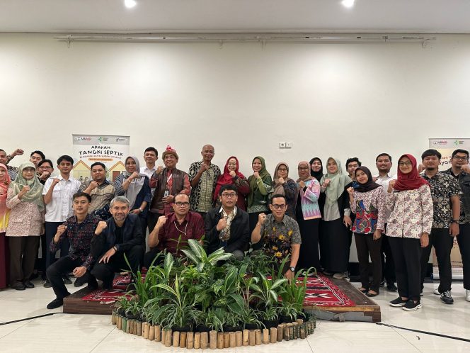 
					USAID IUWASH Tangguh Perkuat Kemitraan Tingkatkan Akses Air Bersih dan Sanitasi Aman di Kabupaten Bogor