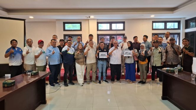 
					KONI Berikan Dana Apresiasi kepada Atlet Kabupaten Bogor yang Membela Jabar di PON 2024, Ada Uang Cendol