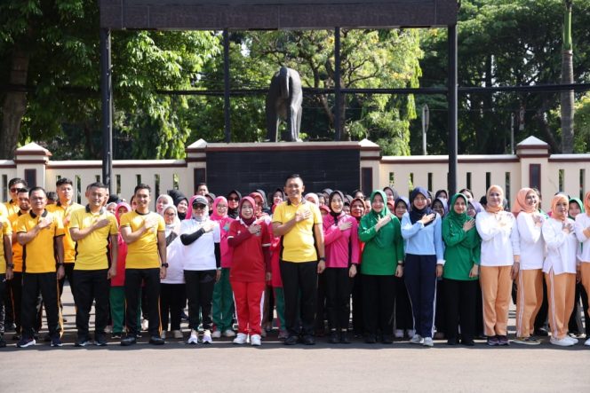 
					Ketua TP-PKK Kabupaten Bogor Ikuti Olahraga HKGB Ke-72