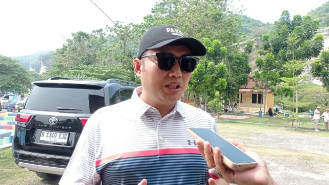 
					Sastra Winara Sebut Program Timisade Milik Salahsatu Paslon Bupati Bogor Bebani APBD
