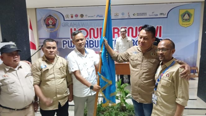 
					Dedy Firdaus Resmi Pimpin PWI Kabupaten Bogor Periode 2024-2027