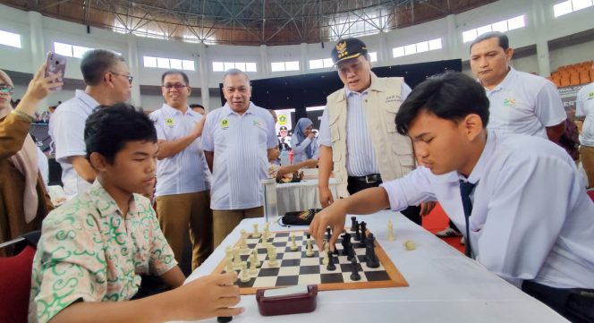 
					Festival Catur Pelajar Se-Kabupaten Bogor 2024 Diapresiasi Pj Bupati Bogor