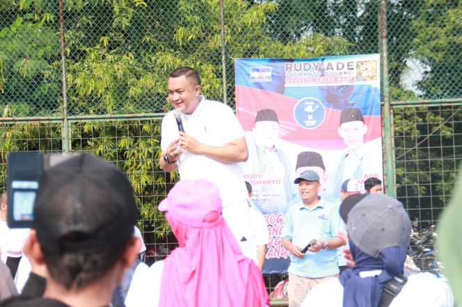 
					Cabup Bogor Rudy Susmanto akan Realisasikan Keluhan Warga Sukaraja soal Pendidikan dan Infrastruktur Jalan
