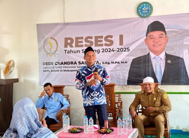 
					Reses di Desa Benteng, Anggota DPRD Jabar Dede Chandra Sasmita Sumbang Pembangunan Masjid
