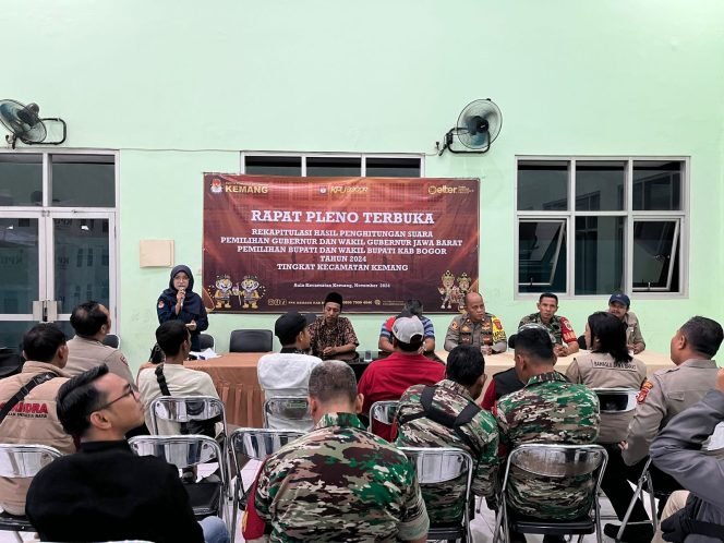 
					Hasil Rapat Pleno PPK Kemang Paslon Bupati Bogor Rudy-Jaro Raup 27.757 Suara