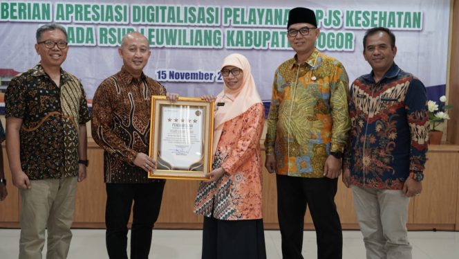 
					Komitmen dalam Melayani Masyarakat, RSUD Leuwiliang Sabet Penghargaan Bintang 5 dari BPJS Kesehatan