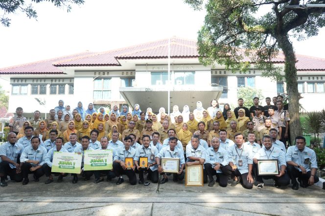 
					Sekda Ajat Apresiasi DKP, Minta Amankan Kebutuhan Pangan di Kabupaten Bogor