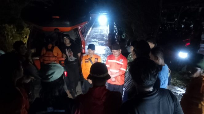 
					Pemuda Tewas Tenggelam di Sungai Cileungsi, BPBD: Kelelahan Saat Berenang