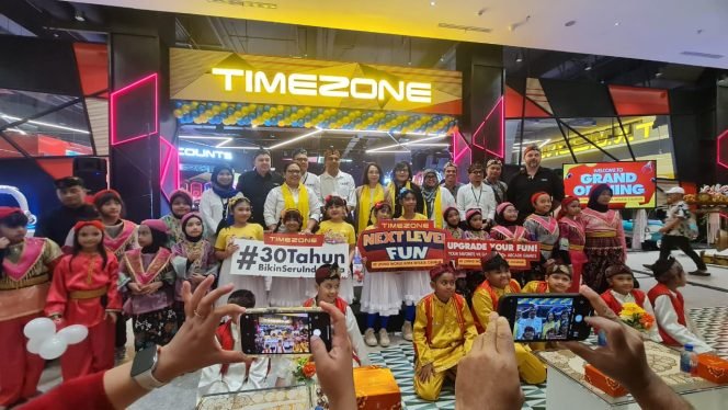 
					Berikan Hiburan Berkualitas, Timezone Hadir di Living World Kota Wisata
