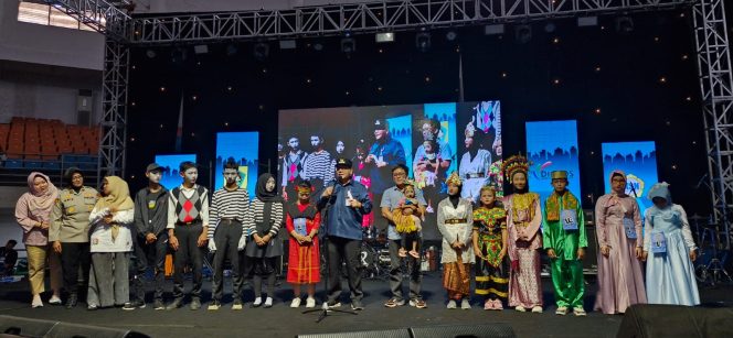 
					Saksikan Penampilan Anak Istimewa Nyanyikan Lagu Singkong dan Keju, Pj Bupati Bogor: Saya Meneteskan Air Mata