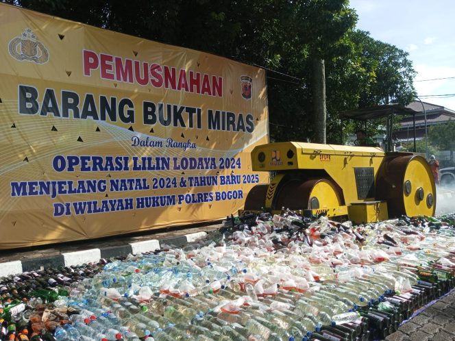 
					15 Ribu Botol Miras Dimusnahkan, Kapolres Bogor: Hasil Razia Selama Satu Bulan