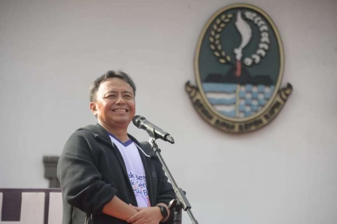 
					Efisiensi APBD 2025, Pemprov Jabar Targetkan Efisiensi Hingga Rp2 Triliun