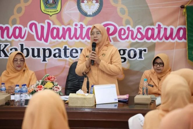 
					Awali Tahun 2025, DWP Kabupaten Bogor Gelar Raker, Bahas Program Kerja dan Perkuat Silaturahmi