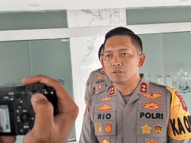 
					Polres Bogor Bakal Berhentikan 2 Anggotanya, AKBP Rio: Terlibat Narkoba dan Penipuan