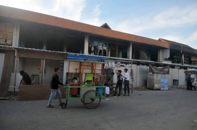 
					Pedagang Sembako di Pasar Leuwiliang Ngeluh Omset Menurun Sejak Kenaikan PPN 12 Persen