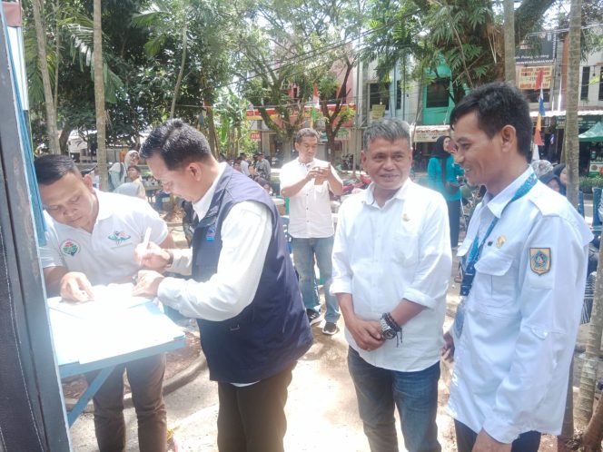 
					Lewat Bumdes, Pemdes Mampir Cileungsi Kini Punya Usaha Cafe