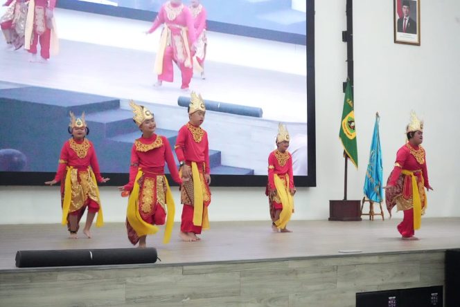 
					Istimewa! Pelantikan Pengurus PWI Kabupaten Bogor Periode 2024-2027 Dimeriahkan Tim Kesenian SOIna