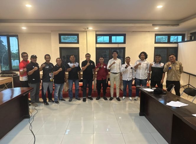 
					Audiensi dengan KONI, Pengcab ESI Kabupaten Bogor Diminta Bina Atlet Lokal