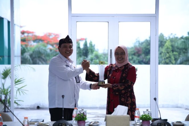 
					Pj Bupati Bogor Terima Kunjungan Kerja Pj Walikota Jambi, Ini yang Dibahas