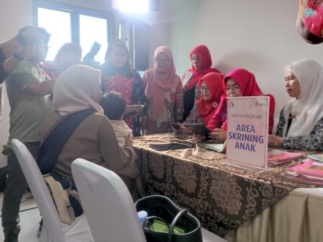 
					Bidan Cegah Anemia Lewat Gerakan Skrining dan Edukasi di Cibinong