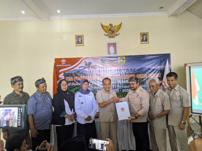 
					Terpilih Sebagai Ketua HKTI Kabupaten Bogor, Ini Janji Entang Suana untuk Petani