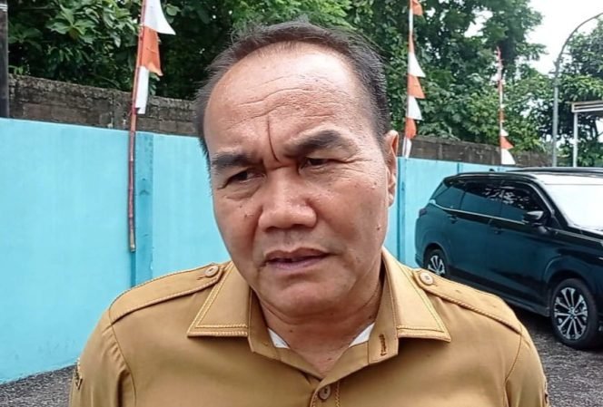 
					Gegara Kontraktor Tidak Melapor ke Desa, Entang Suana Ngaku Sering Disalahkan Warga