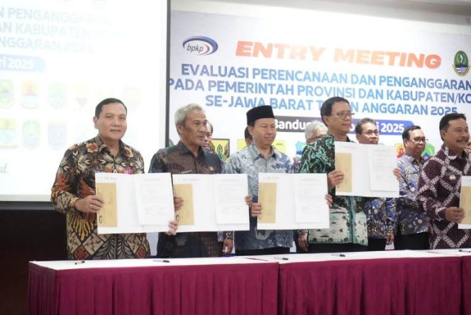 
					Bahas Efisiensi APBD 2025, Pj Bupati Bogor Ikuti Entry Meeting di BPKP Jabar