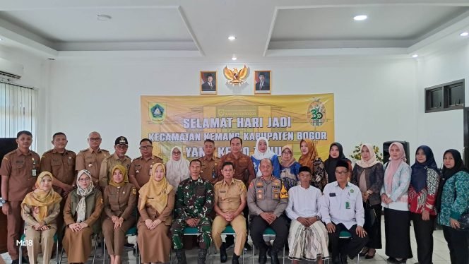 
					Harlah Ke-30 Kecamatan Kemang, Ini Pesan Camat Imam Mahmudi