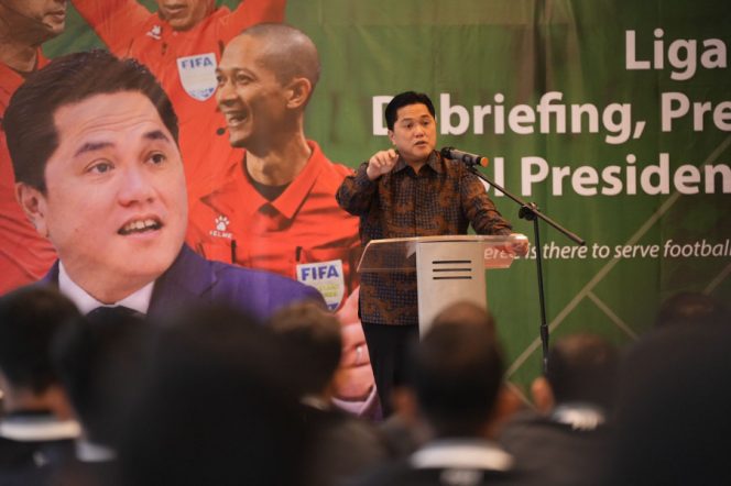
					Minta Wasit Liga 2 Jadi Whistle Blower Saat Pertandingan, Erick Thohir: Kalau Ada Intimidasi Laporkan ke Saya