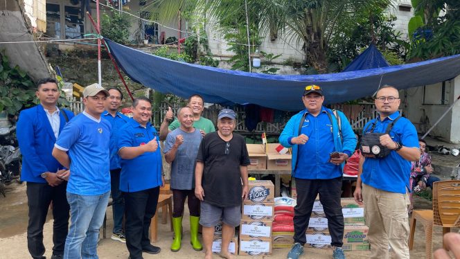 
					DPD KNPI Kabupaten Bogor Salurkan Bantuan Sembako ke Korban Banjir Bojong Kulur