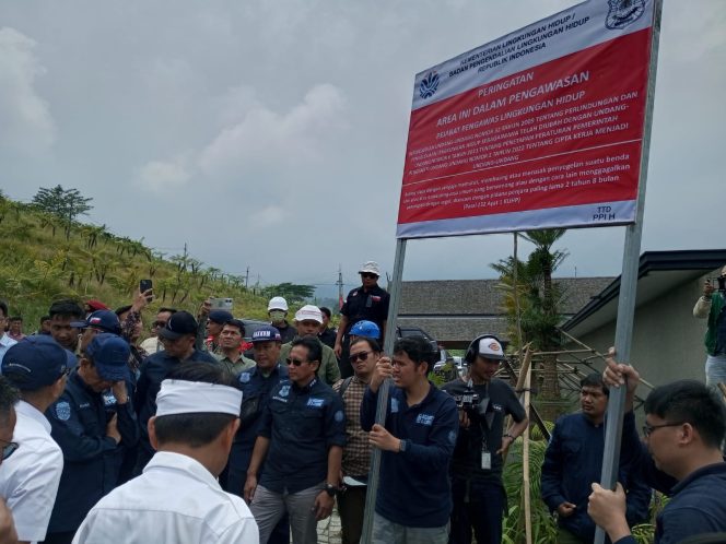 
					Tempat Wisata Hibisc Fantasy Jaswita Dibongkar, Gubernur Jabar: Jadi Penyebab Banjir dan Longsor