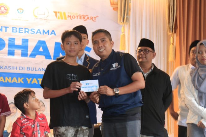
					Istimewa! Sahabat Yatim Santuni 3000 Anak Yatim di Kecamatan Cijeruk