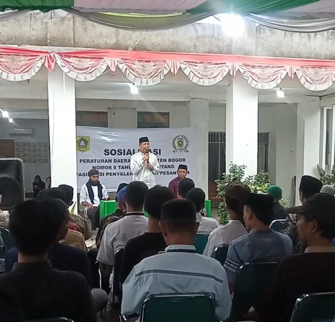 
					Junaidi Samsudin Kembali Sosialisasikan Perda Pesanten, Kali Ini di Desa Pasir Angin