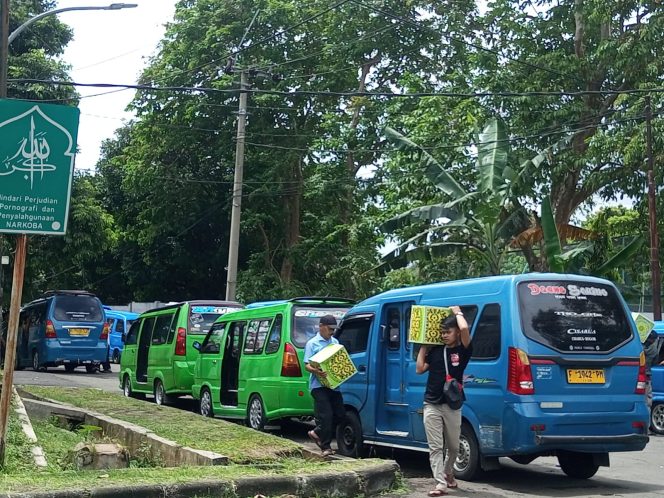 
					Dedi Mulyadi Liburkan Angkot di Puncak Bogor Saat Lebaran, Ini Alasannya