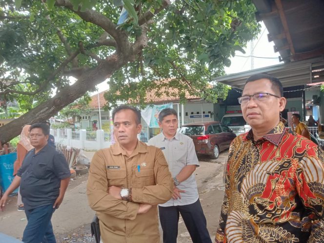 
					Usulan Relokasi Selalu Mental, Junsam Turun Gunung Lihat Kondisi Puskesmas Leuwinutug