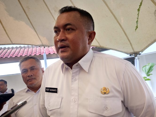 
					Lakukan Penyegaran dan Penyesuaian, Bupati Rudy Susmanto Bakal Rotasi Pejabat Eselon II
