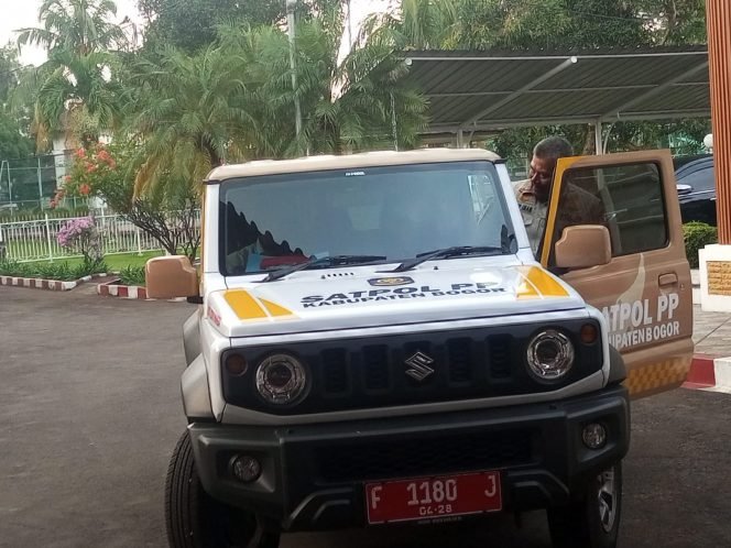 
					Oh Ternyata Begini Asal Muasal 6 Unit Mobil Dinas Suzuki Jimny untuk SKPD di Kabupaten Bogor