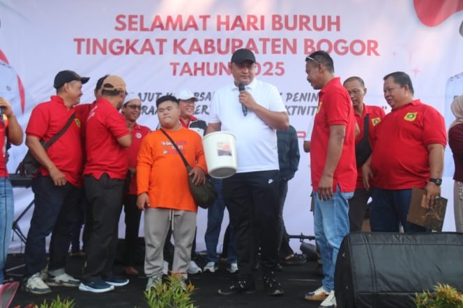 
					Bupati Rudy Susmanto Ajak Buruh Bersama Membangun Kabupaten Bogor di Peringatan May Day 2025