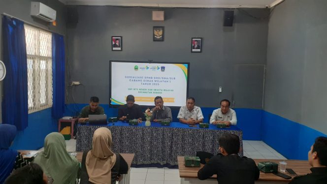 
					Perkenalkan Sistem Penerimaan Murid Baru, SMKN 1 Kemang Sosialisasi SPMB 2025
