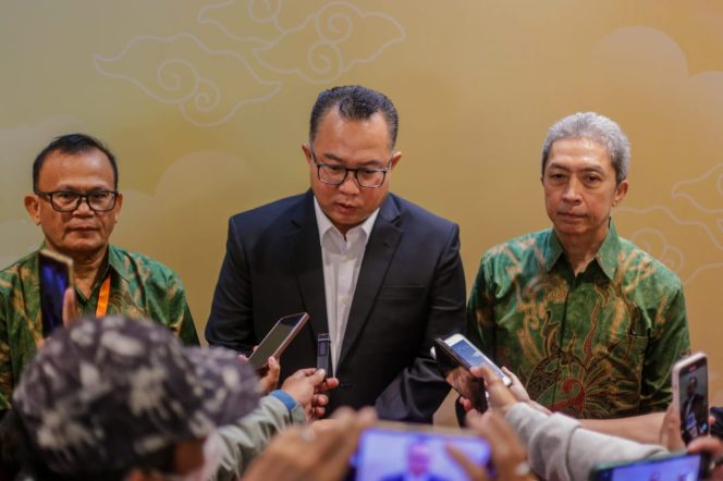 
					Berkat Inovasinya, Rektor IPB Prof Arif Satria Diganjar Penghargaan oleh Pergizi Pangan