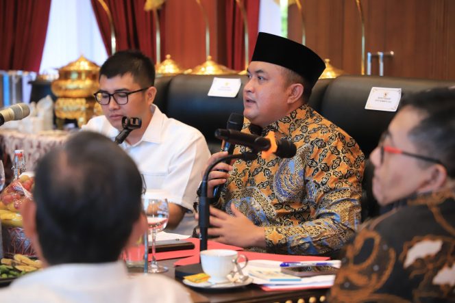 
					Demi Pemerataan Pembangunan, Bupati Rudy Susmanto Gelar Rakor Bareng Anggota DPRD Povinsi Jabar