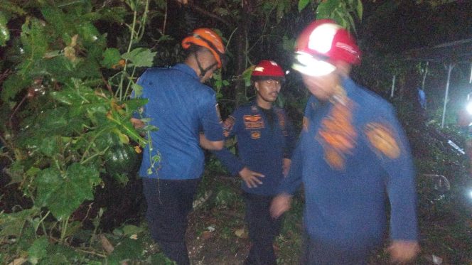 
					Terseret Arus Selokan Depan Rumah saat Bermain dengan Kakaknya, Bocah 4 Tahun di Ciomas Dikabarkan Hilang