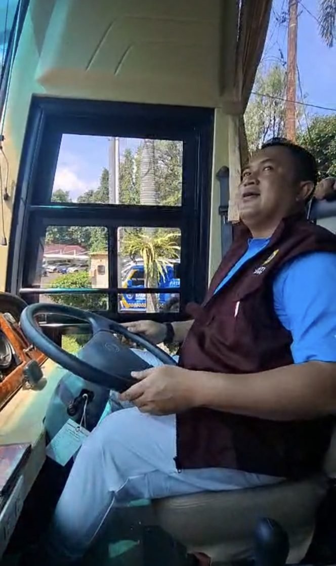 
					Gratis! Bupati Rudy Susmanto akan Ubah Bus Pemkab Bogor jadi Bus Wisata Betingkat, Sampai Jungleland
