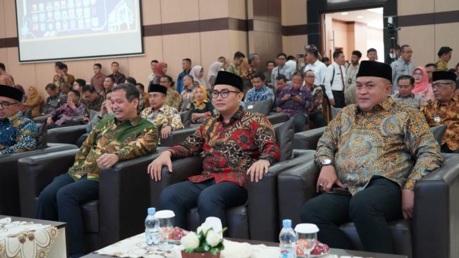 
					Raih Opini WTP, Ketua DPRD Sastra Winara: Harus jadi Motivasi Tingkatkan Pelayanan