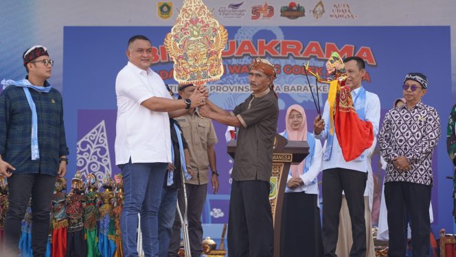 
					Pemkab Bogor Adakan Binojakrama Padalangan Wayang Golek Purwa di Event Kabogor Fest 2025