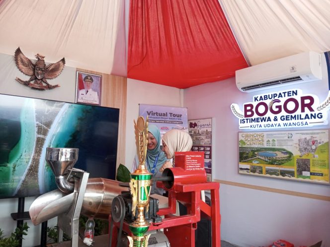 
					Arah Pembangunan Kabupaten Bogor Tergambar pada Stand Bappedalitbang di Event Kabogorfest 2025