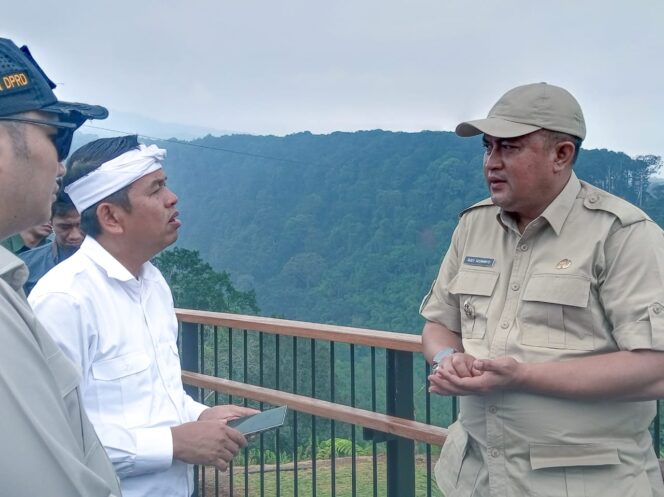 
					Bupati Rudy Susmanto Minta KLH Evaluasi Terhadap 14 Perusahaan di Kabupaten Bogor yang Disegel
