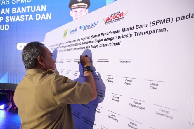 
					Teken Pakta Integritas SPMB, Sekda Ajat Ingatkan Jajarannya Jangan Menyimpang